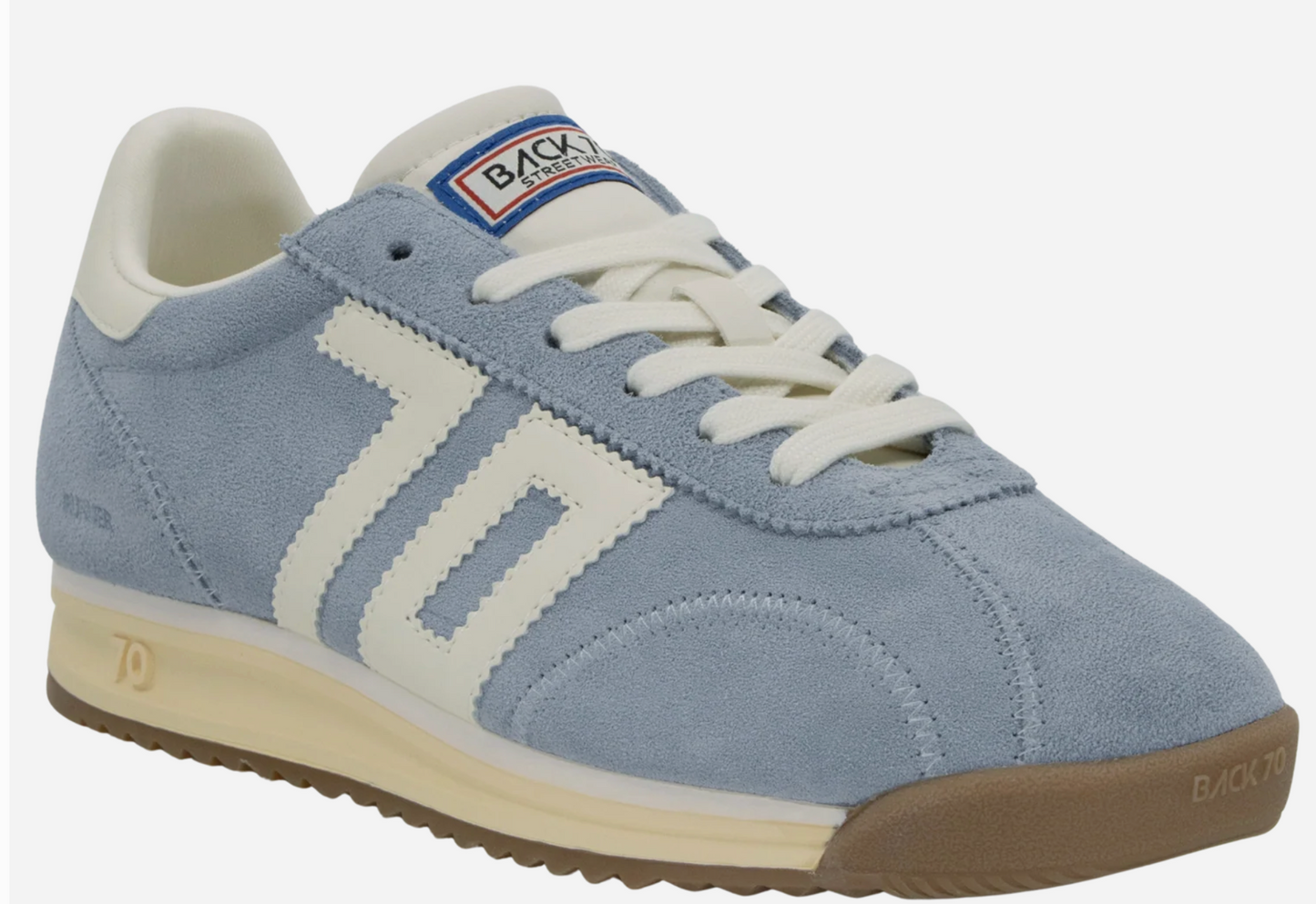 Runner in Sky Sneakers