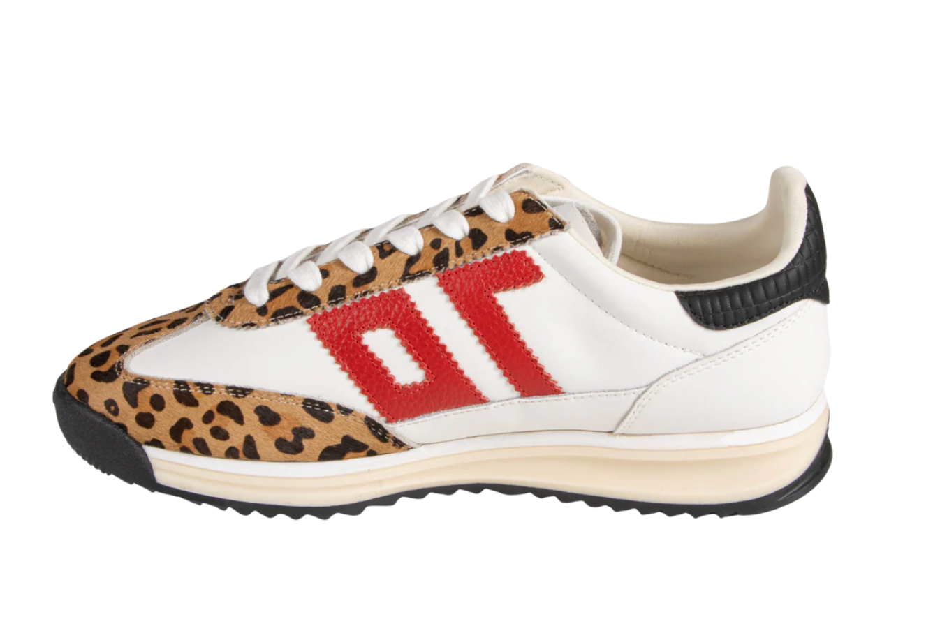 Barkley Strike in White Pony Camel