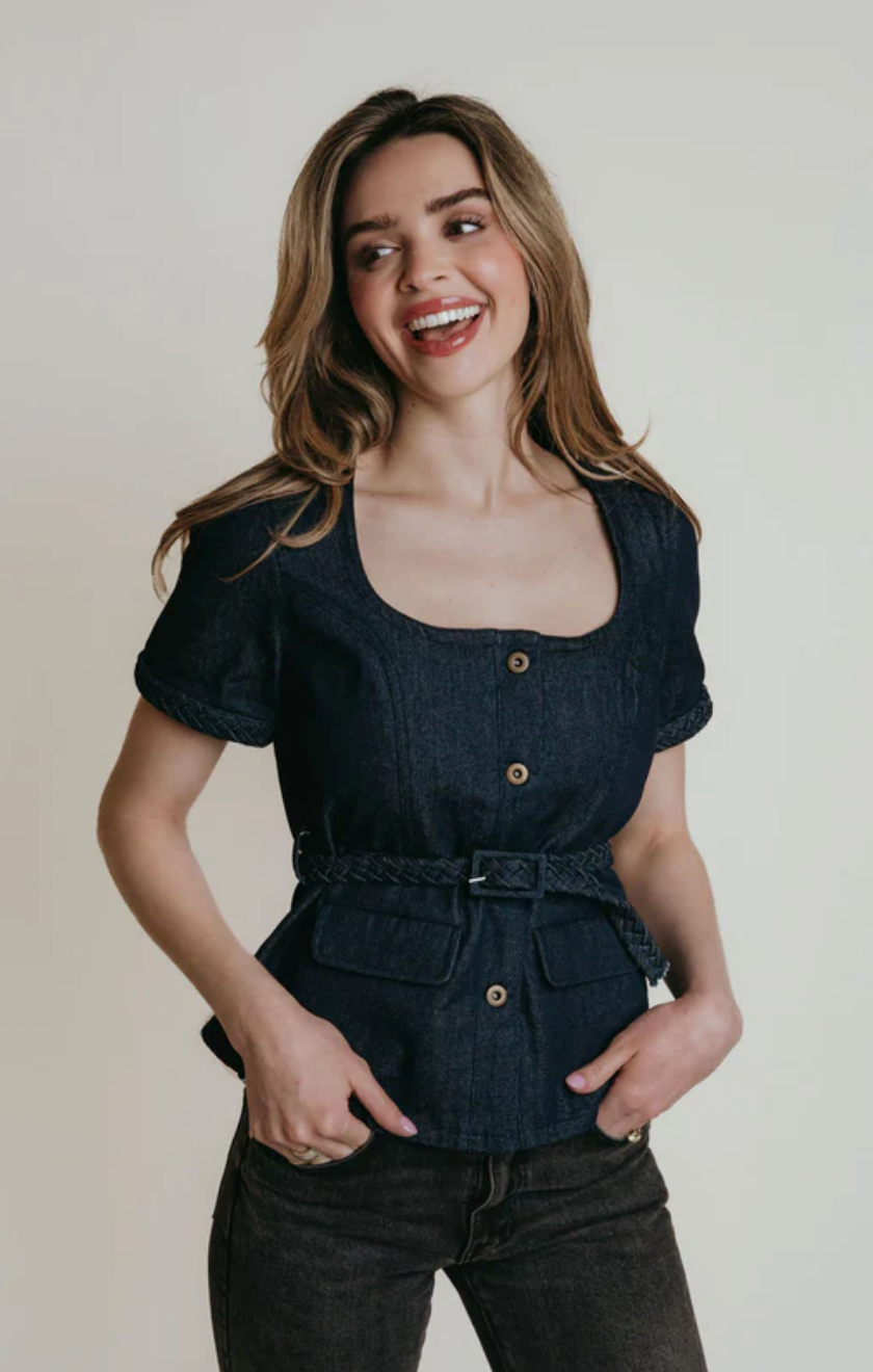 Cassie Top