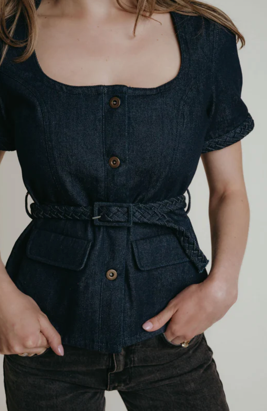 Cassie Top