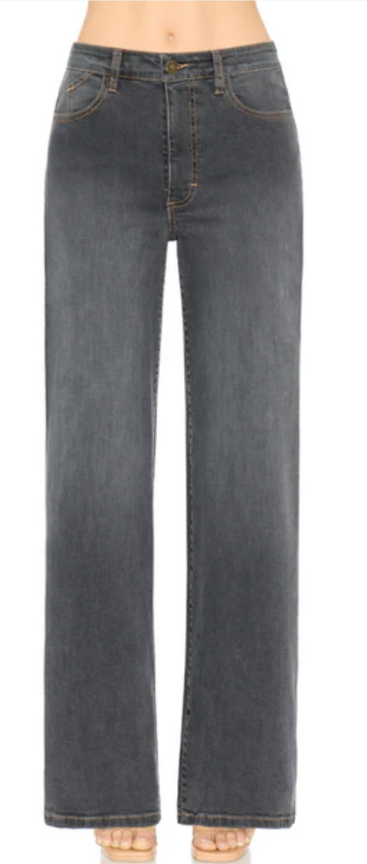 Fly Girl-Mid Rise-Wide Leg Jean