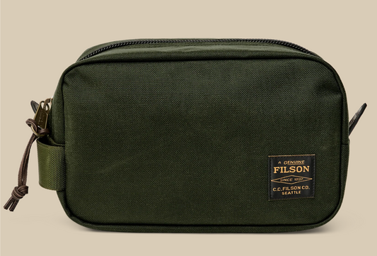 Dryden Travel Pack