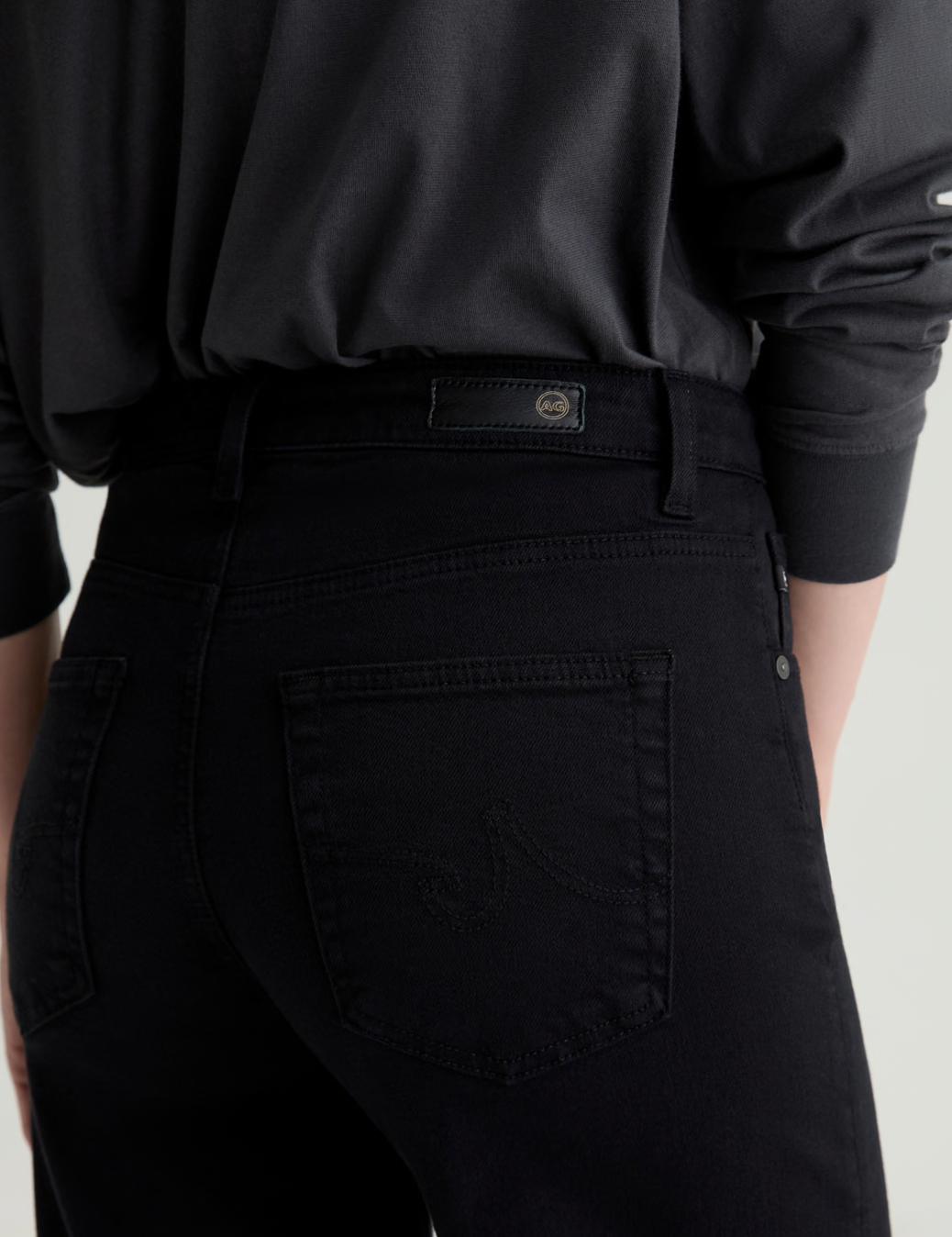 Saige Wide Leg Crop-Mid Rise Fit