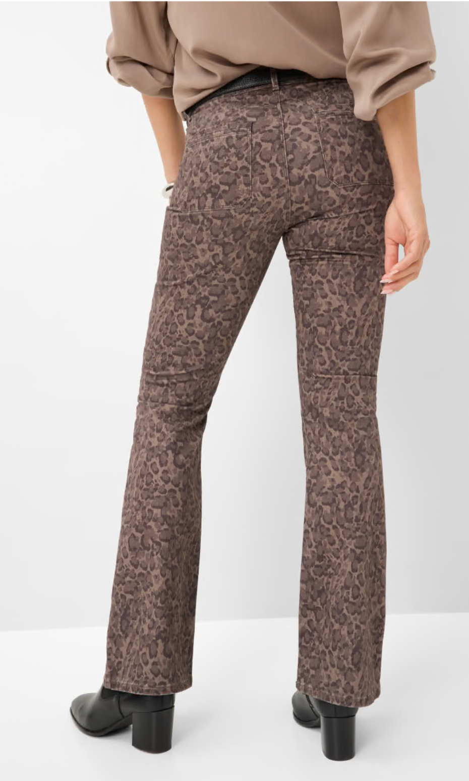 Shakira Slim Fit Pant
