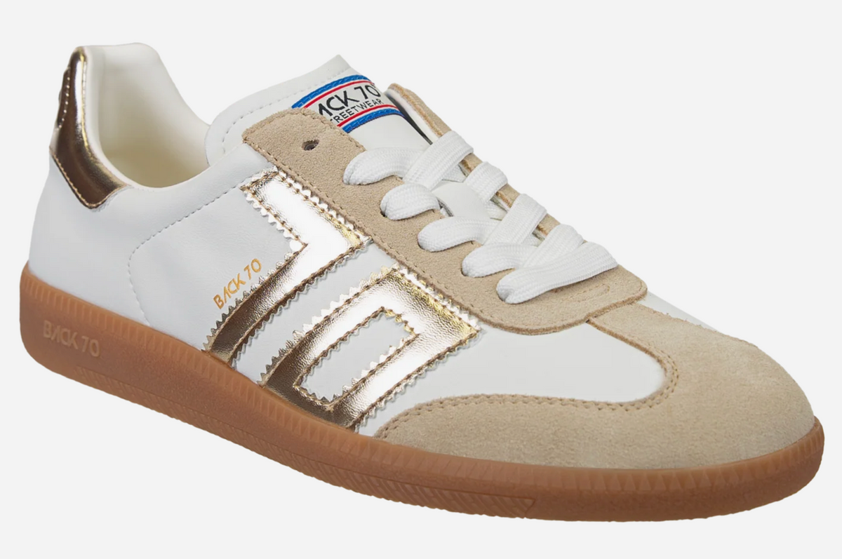 Cloud in Beige Sneakers