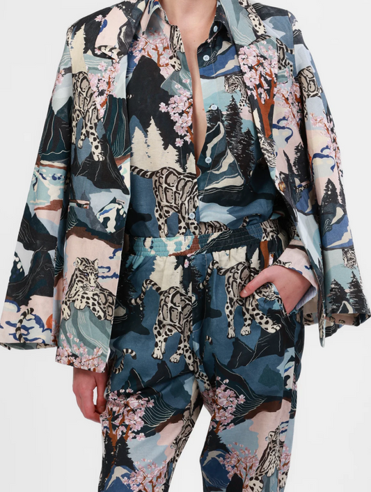 Las Sureñas Snow Leopard Blazer