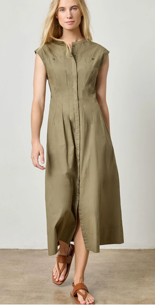 Sleeveless Seamed Maxi Dress