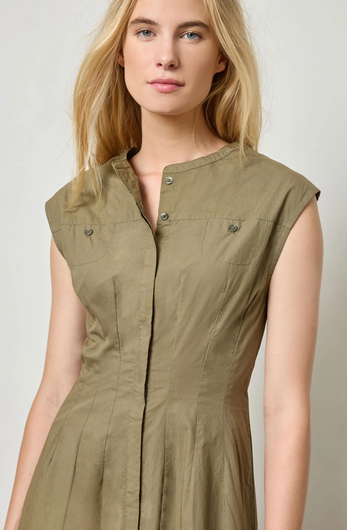 Sleeveless Seamed Maxi Dress