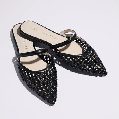 Justine Slingback in Black