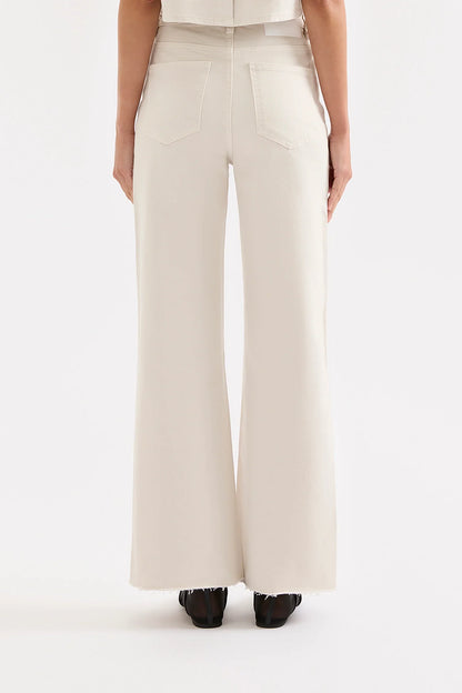 Cali Stretch Wide Leg Jeans in Dune