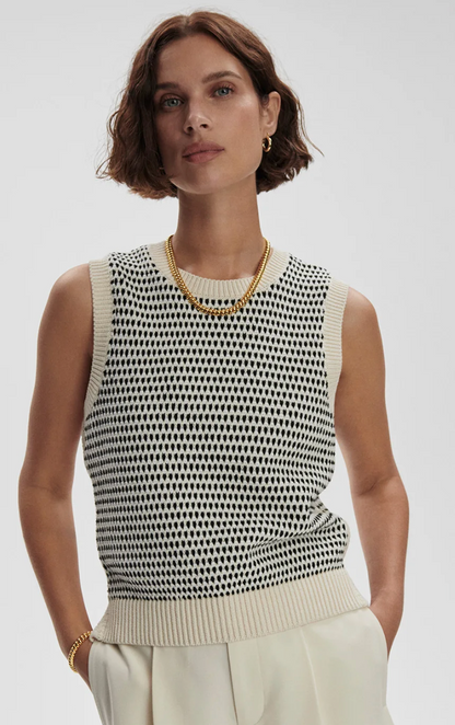 Knowles Textured Knit Vest