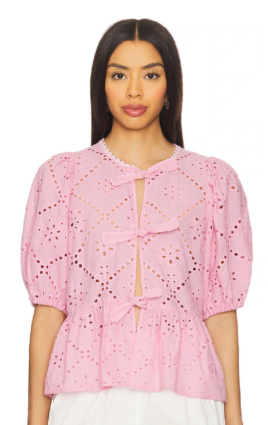 Naomie Top