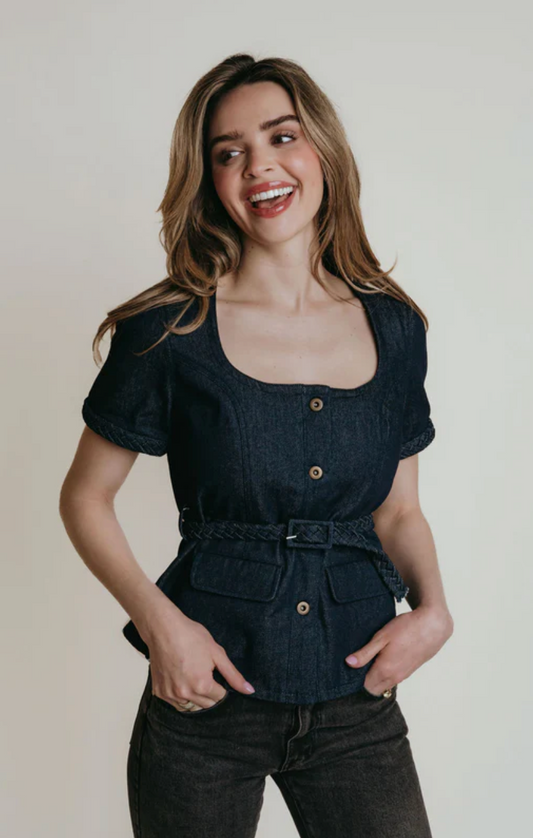 Cassie Top