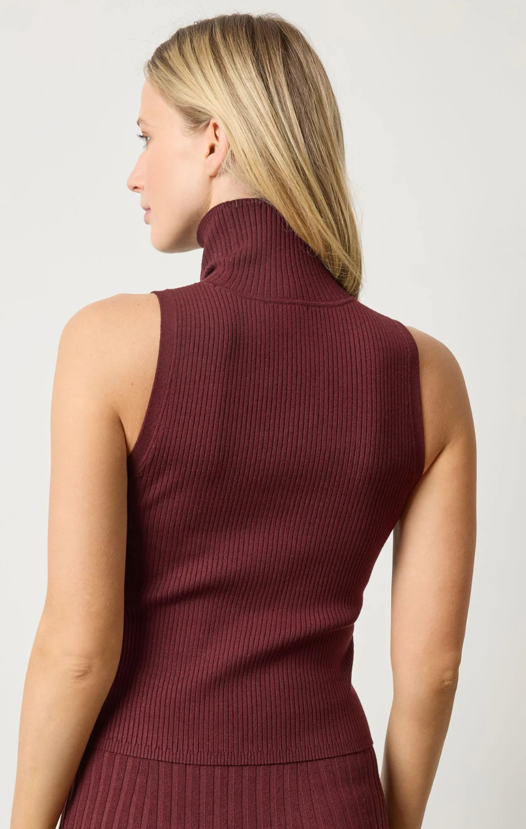 Rib Turtleneck Shell Sweater