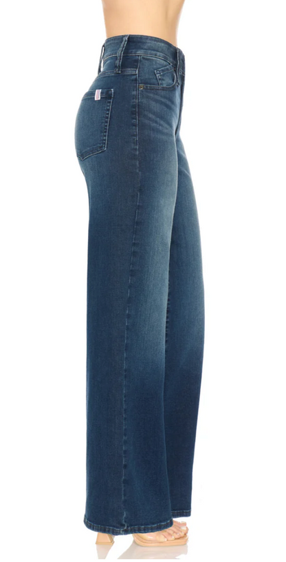 The Agent-American Woman