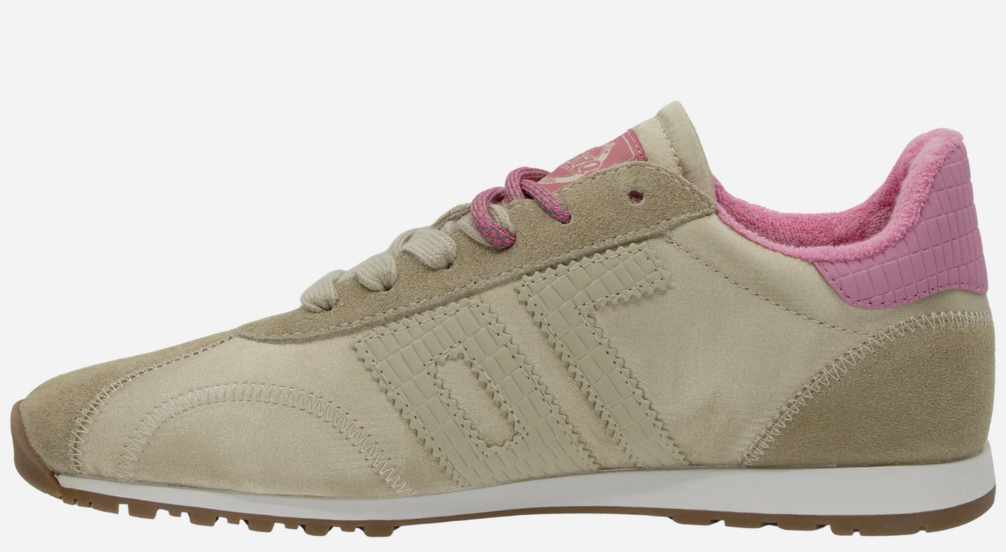 Asian in Beige Sneakers