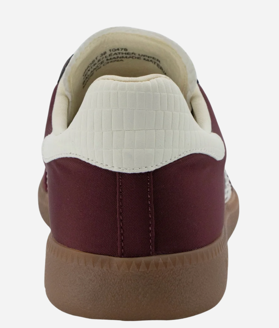 Ghost in Wine Milk Sneakers