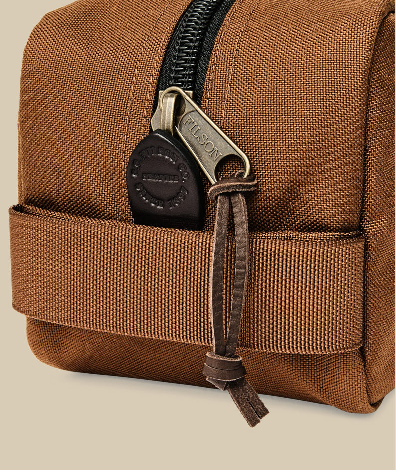 Dryden Travel Pack