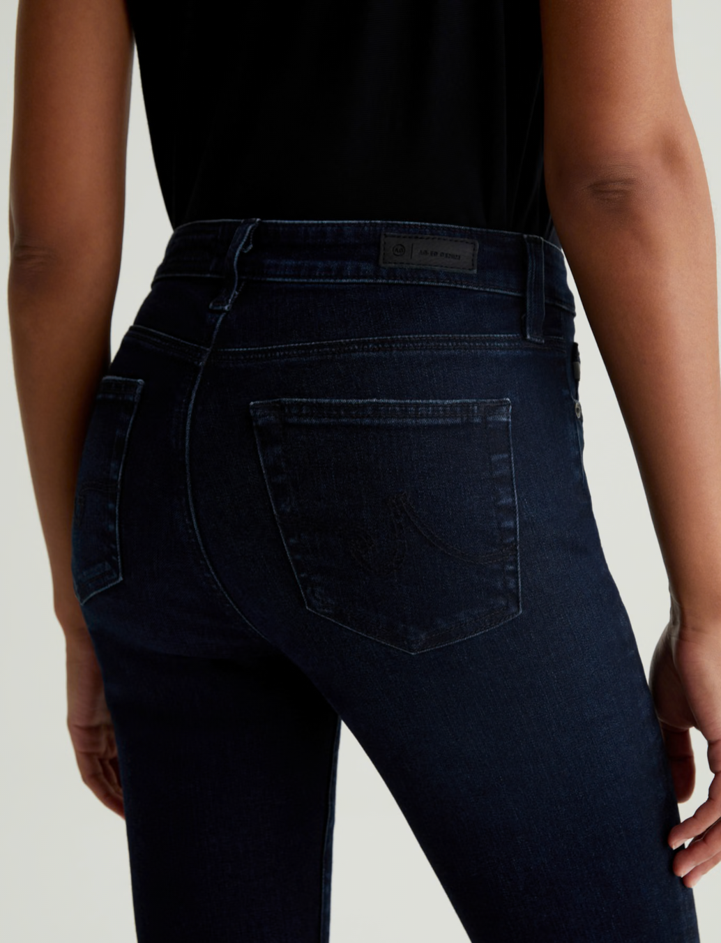 Mari-Mid Rise Slim Straight