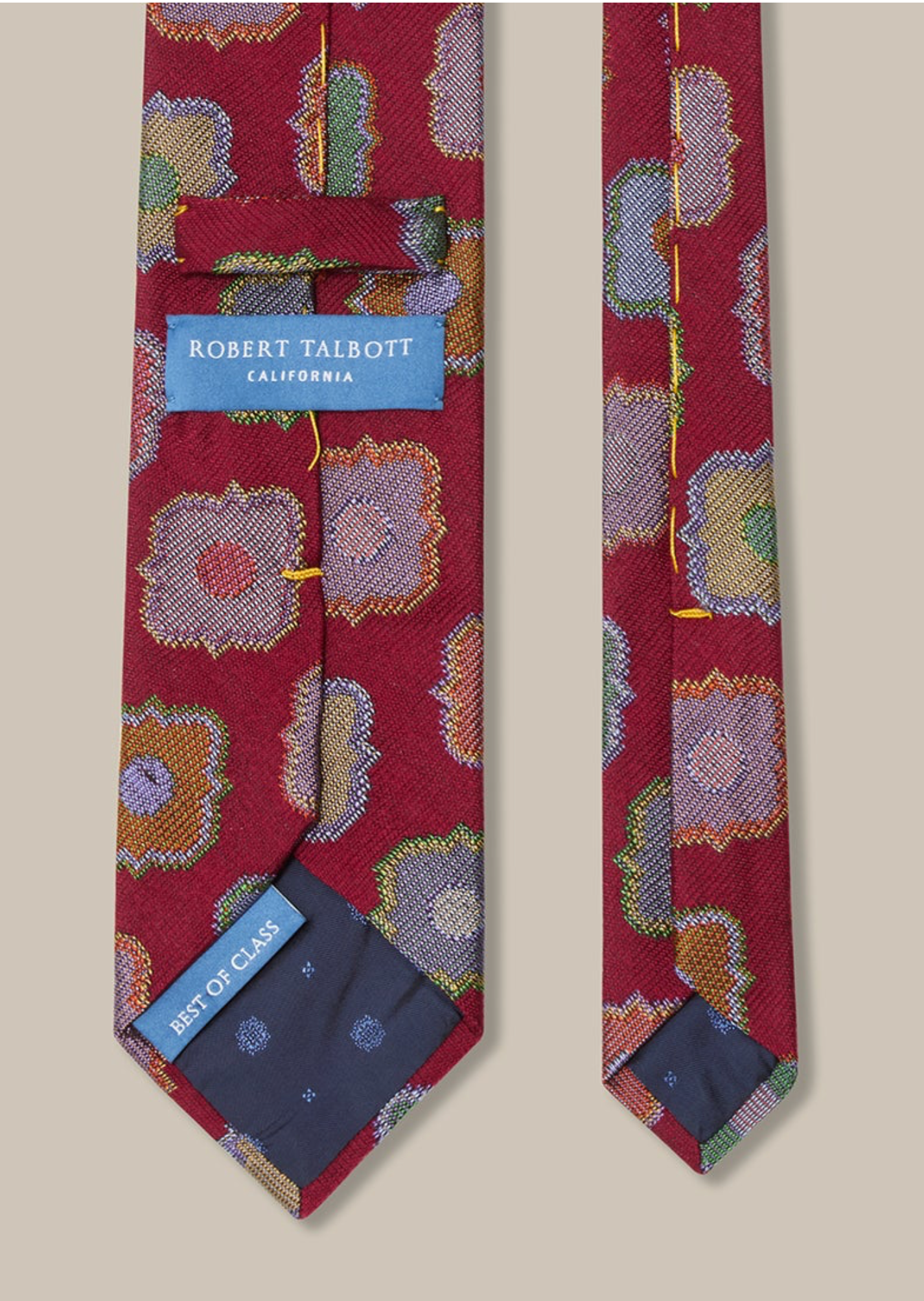 Robert Large Medallion Necktie