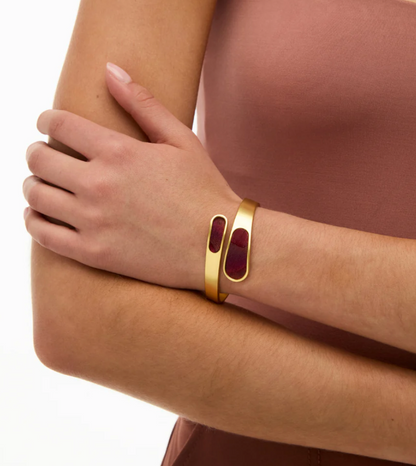 Lyra Bezel Hinge Cuff