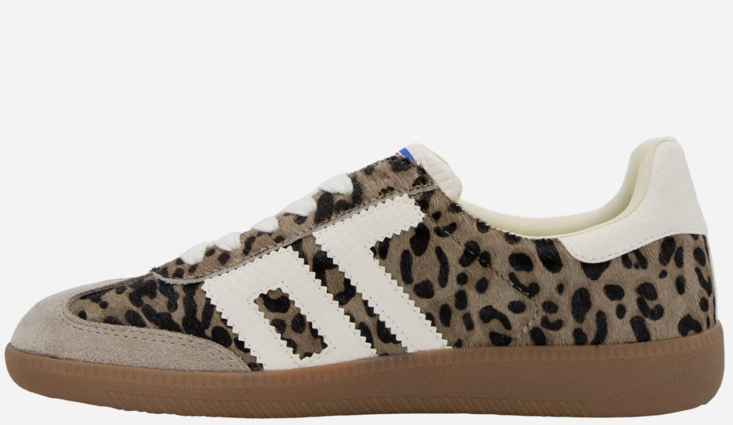 Cloud P in Leopard Taupe Milk Sneakers