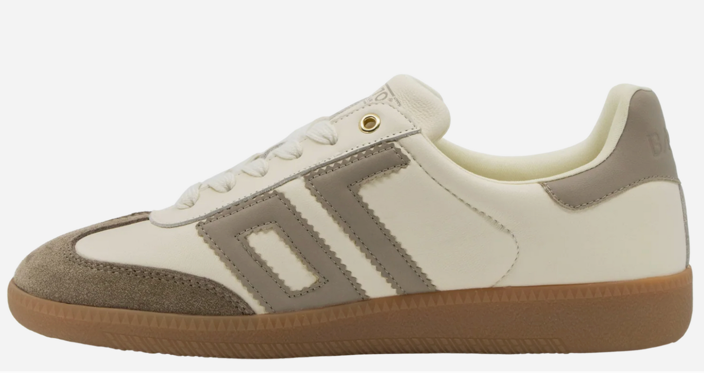 Cloud NM in Milk Taupe Sneakers