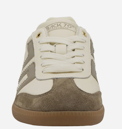 Cloud NM in Milk Taupe Sneakers
