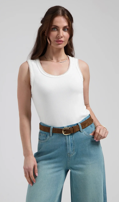 Solé Top in white