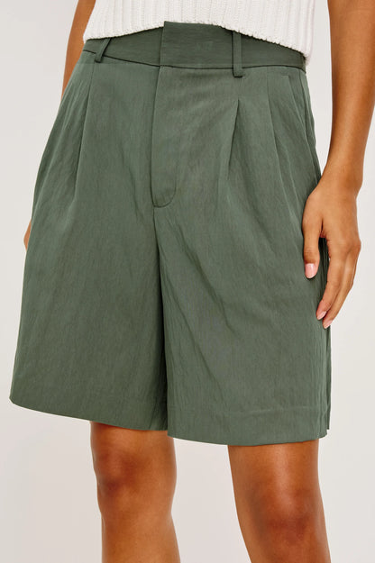 Rails Zamora Short