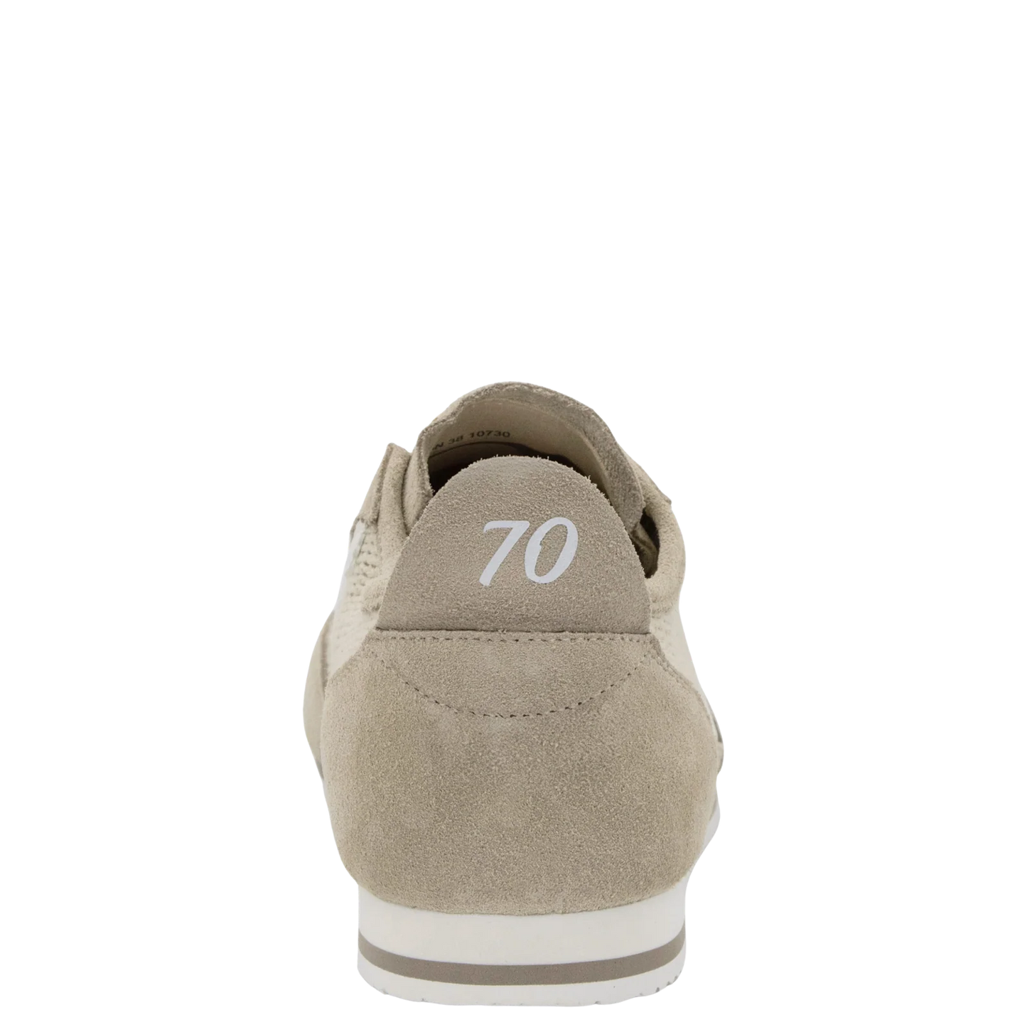 Leon in Beige Sneakers