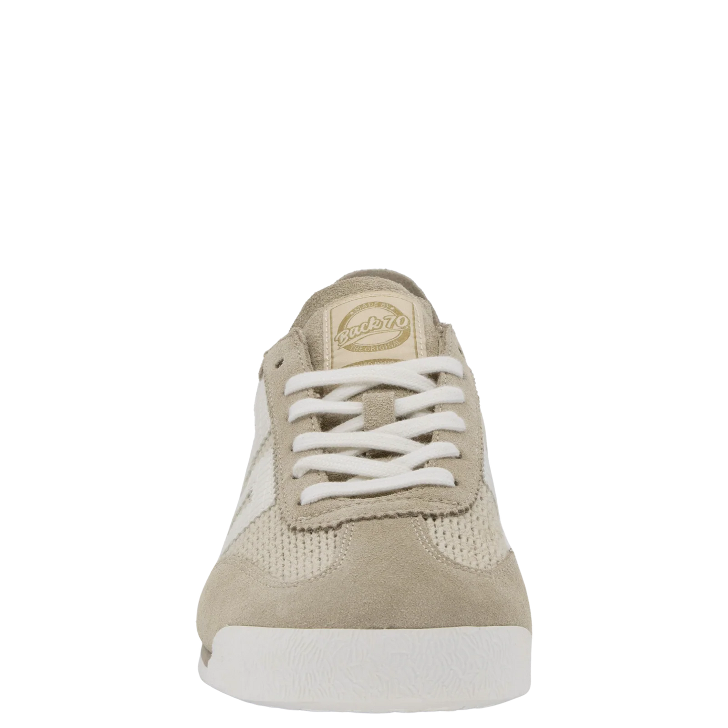 Leon in Beige Sneakers