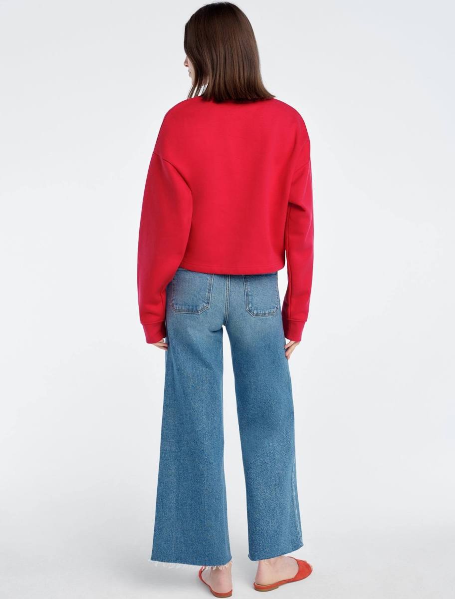 The Cropped Signature Sweatshirt in Red